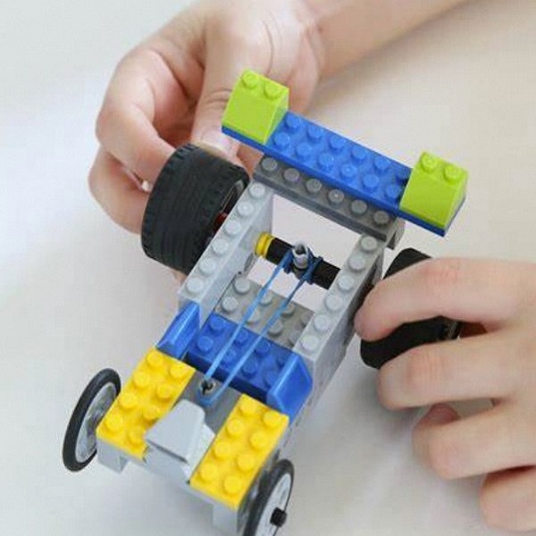 how to make a toy
car