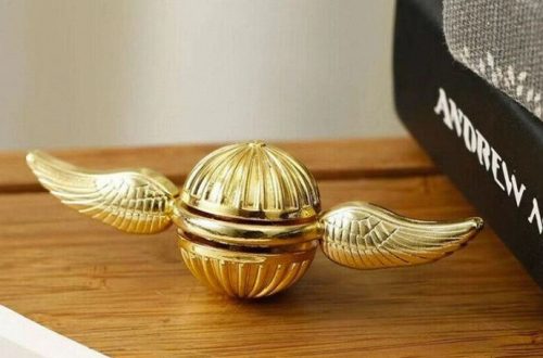 golden snitch fidget spinner